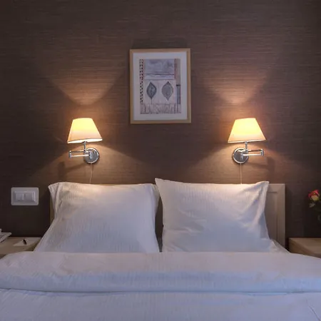 Aparthotel Zgoda By Desilva Warsaw
