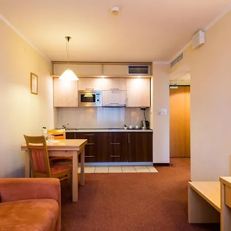 Zgoda By Desilva Aparthotel 3*