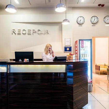 Aparthotel Zgoda By Desilva Warsaw
