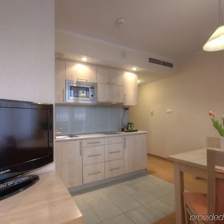 Lägenhetshotell Zgoda By Desilva 3*